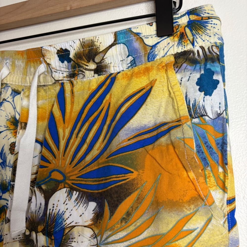 Guess Men Tropical Floral Shorts Blue Orange White Size L - Picture 2 of 6